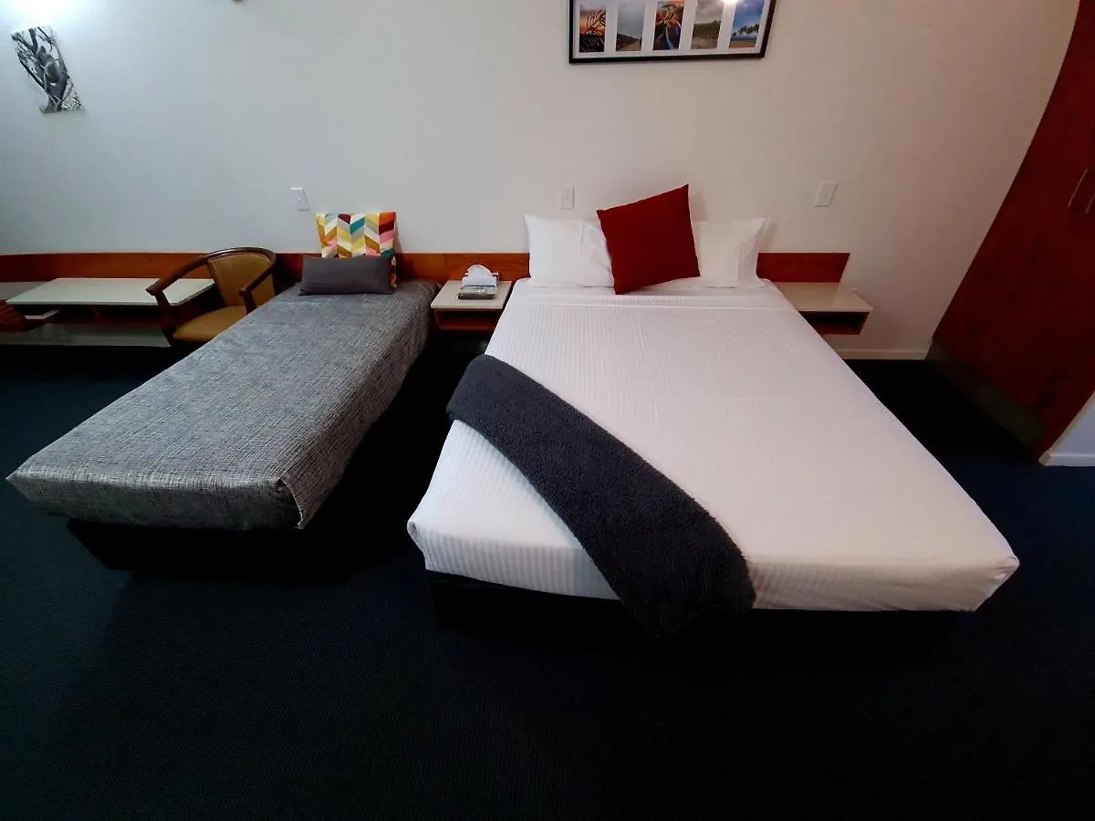 Ayr Traveller'S Motel 4*,