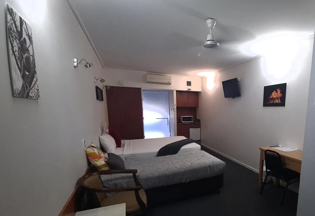 Ayr Traveller'S Motel