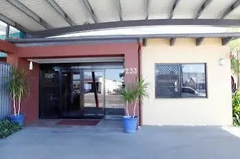 Ayr Traveller'S Motel